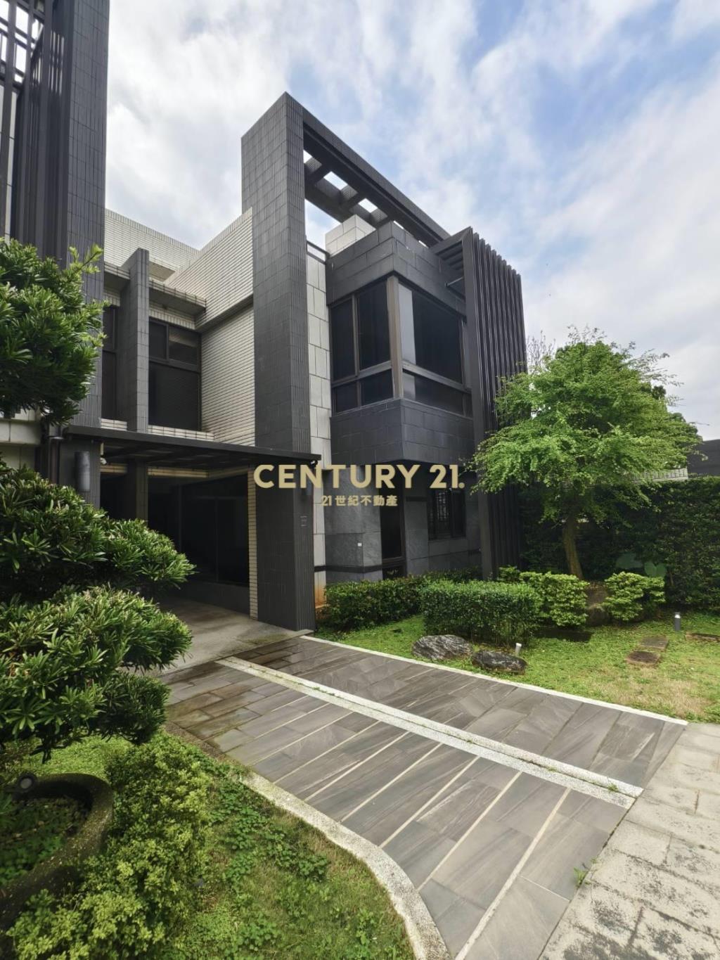 過嶺大地坪透天別墅