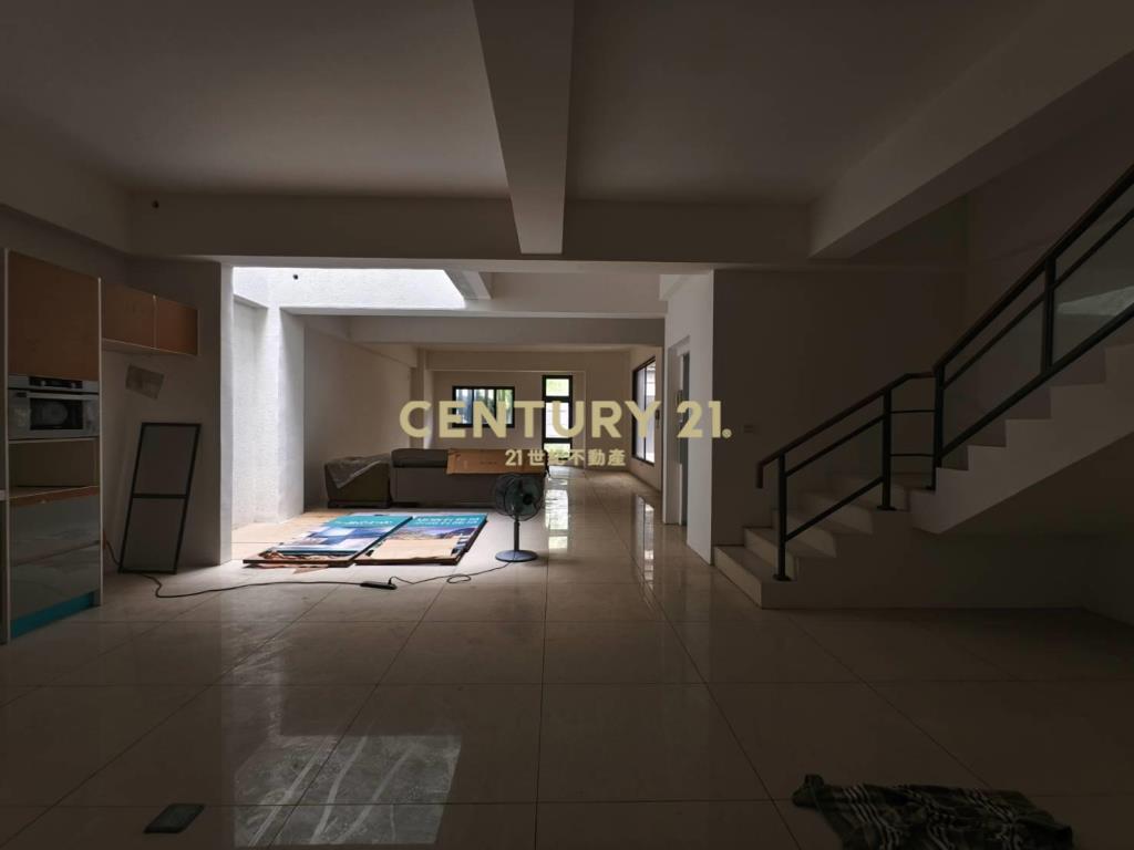 過嶺大地坪透天別墅