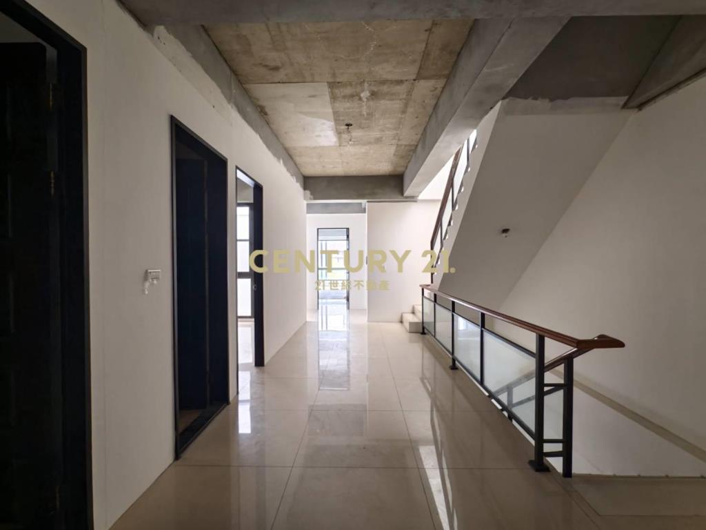 過嶺大地坪透天別墅