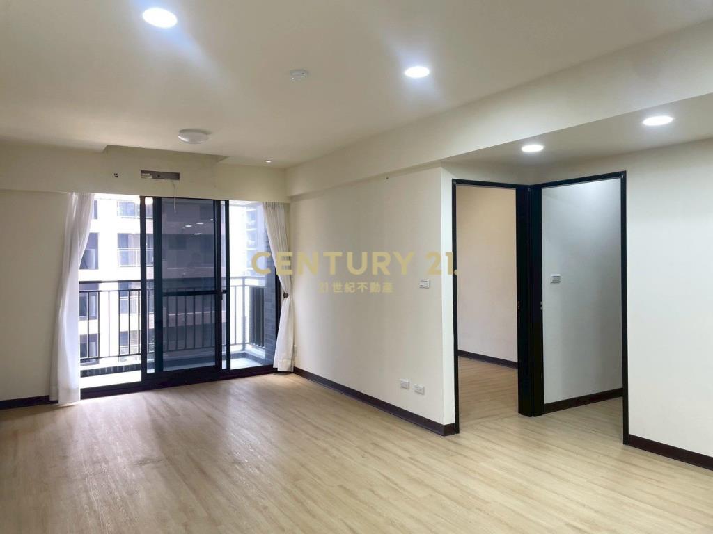 中壢過嶺商圈三房車