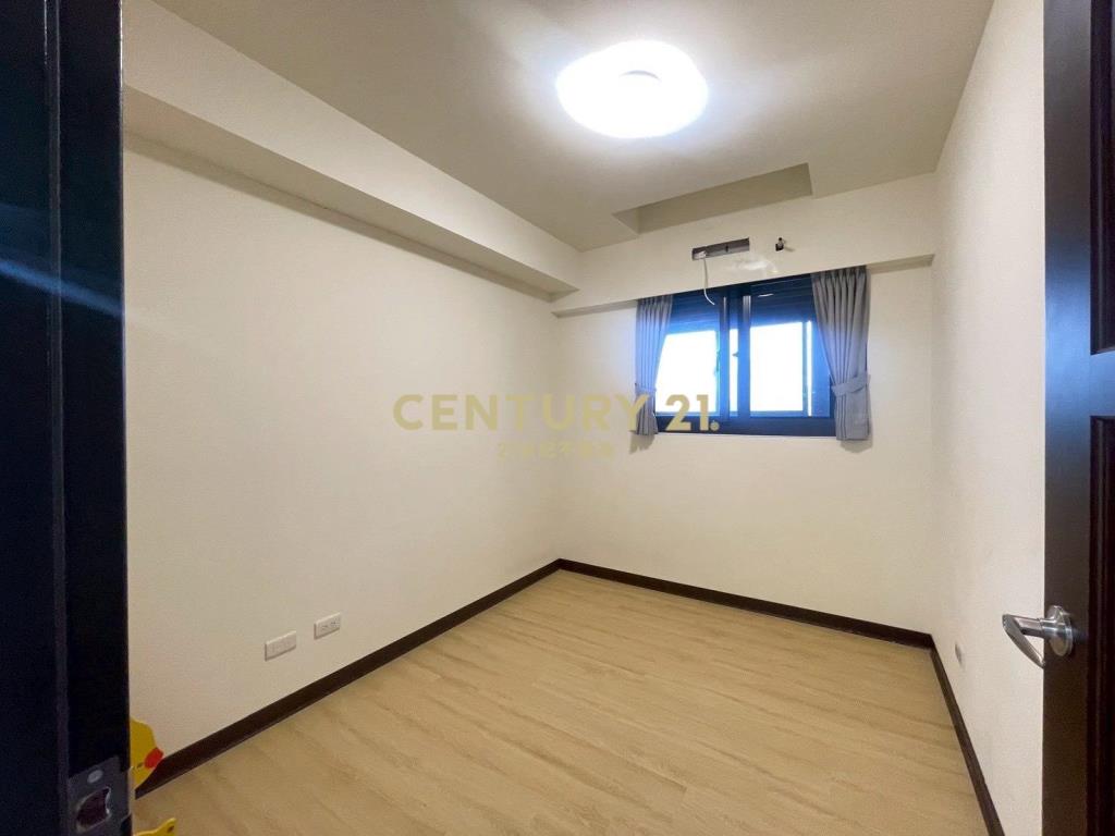 中壢過嶺商圈三房車