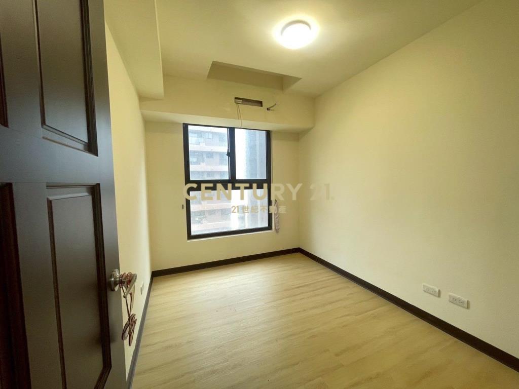 中壢過嶺商圈三房車