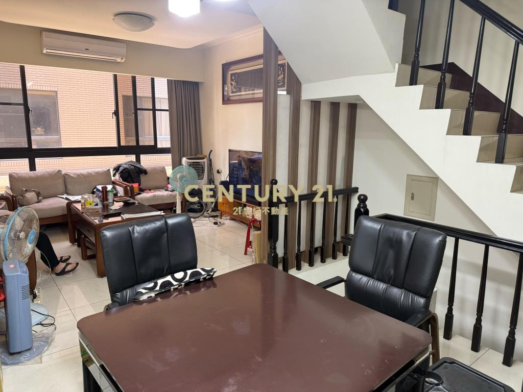 觀音中山路旁美透天