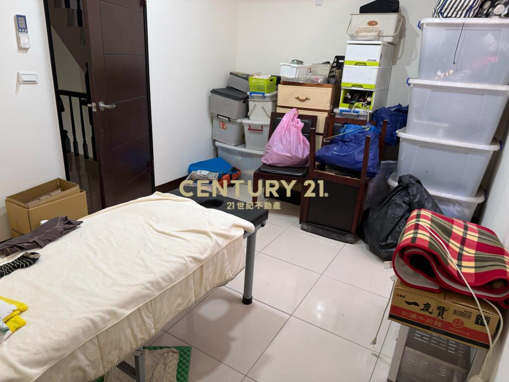 觀音中山路旁美透天