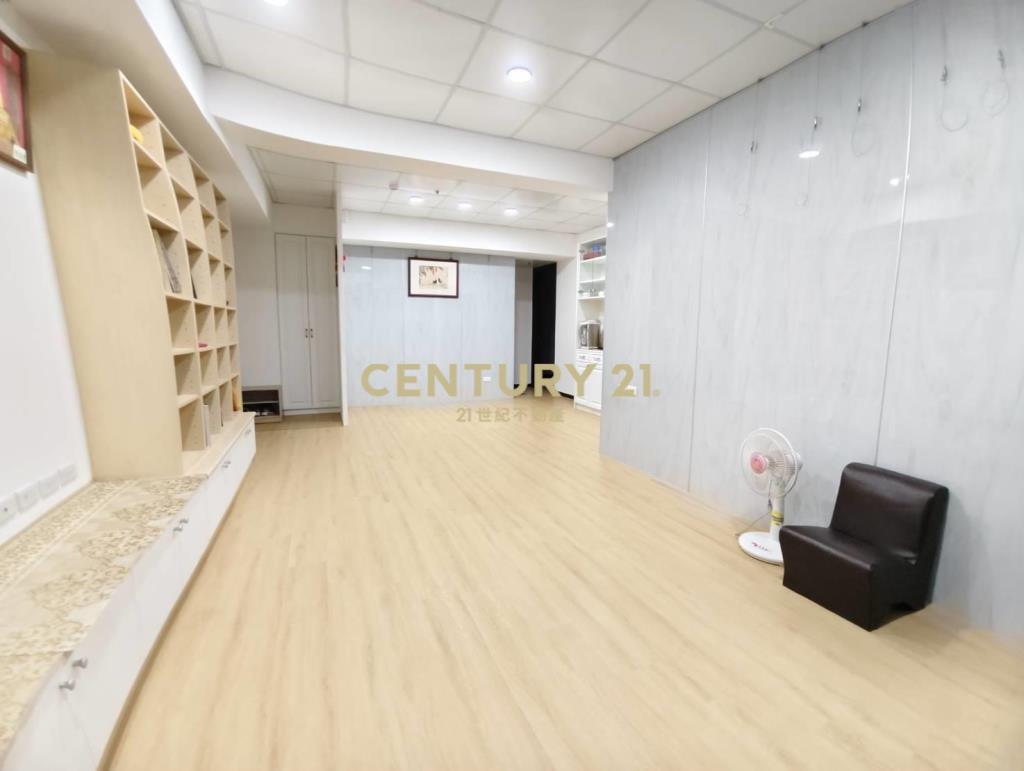 體育園區遠雄龍岡2景觀三房車