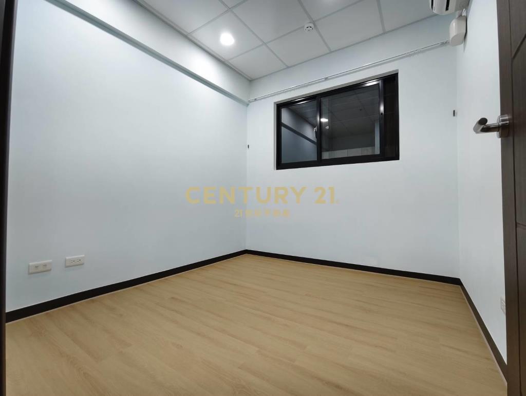 體育園區遠雄龍岡2景觀三房車