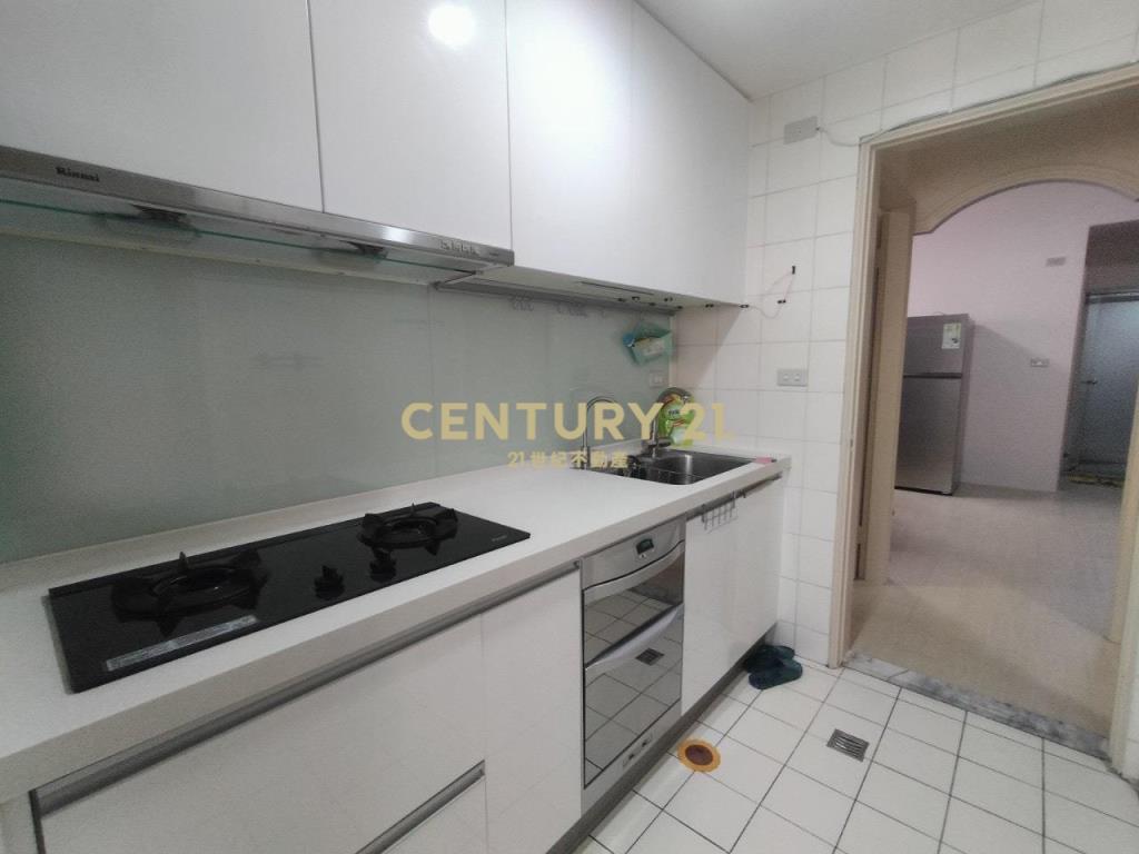 內壢後站電梯3房