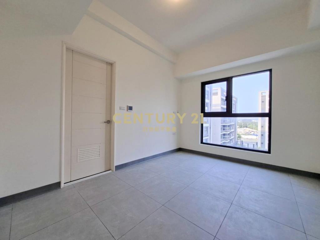 航空城全新美二房車