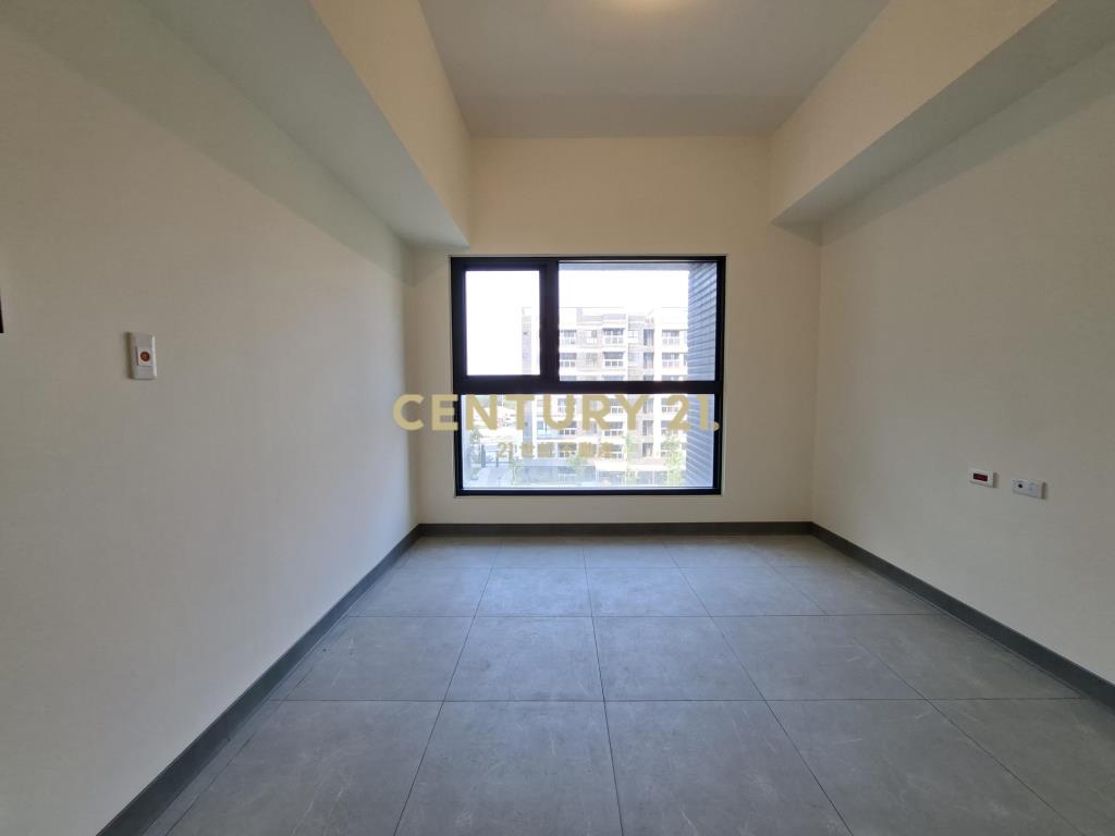 航空城全新美二房車