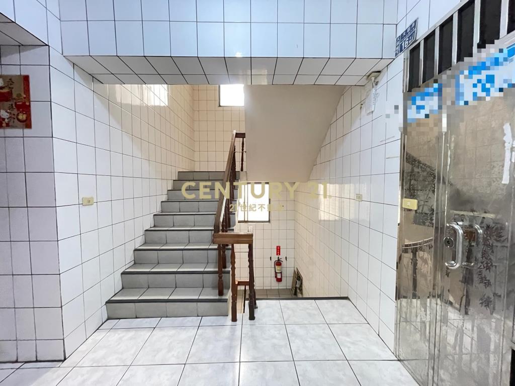 喜來登旁低總價溫馨電梯2房