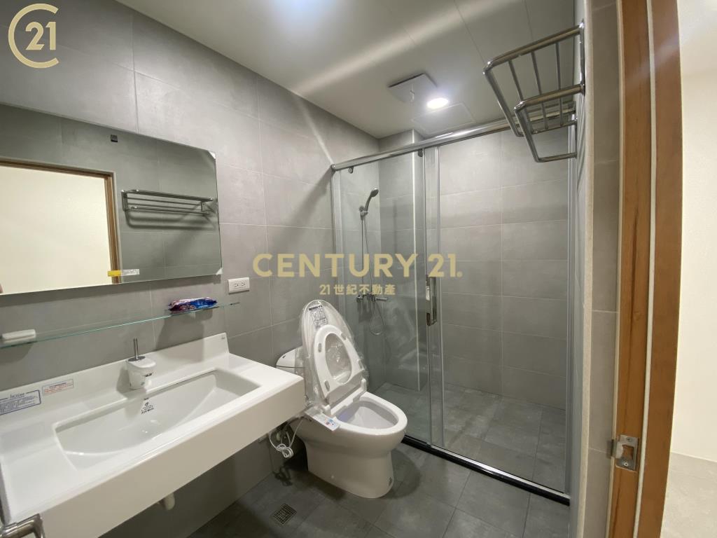 近中壢交流道精裝美透天 桃園中壢房價