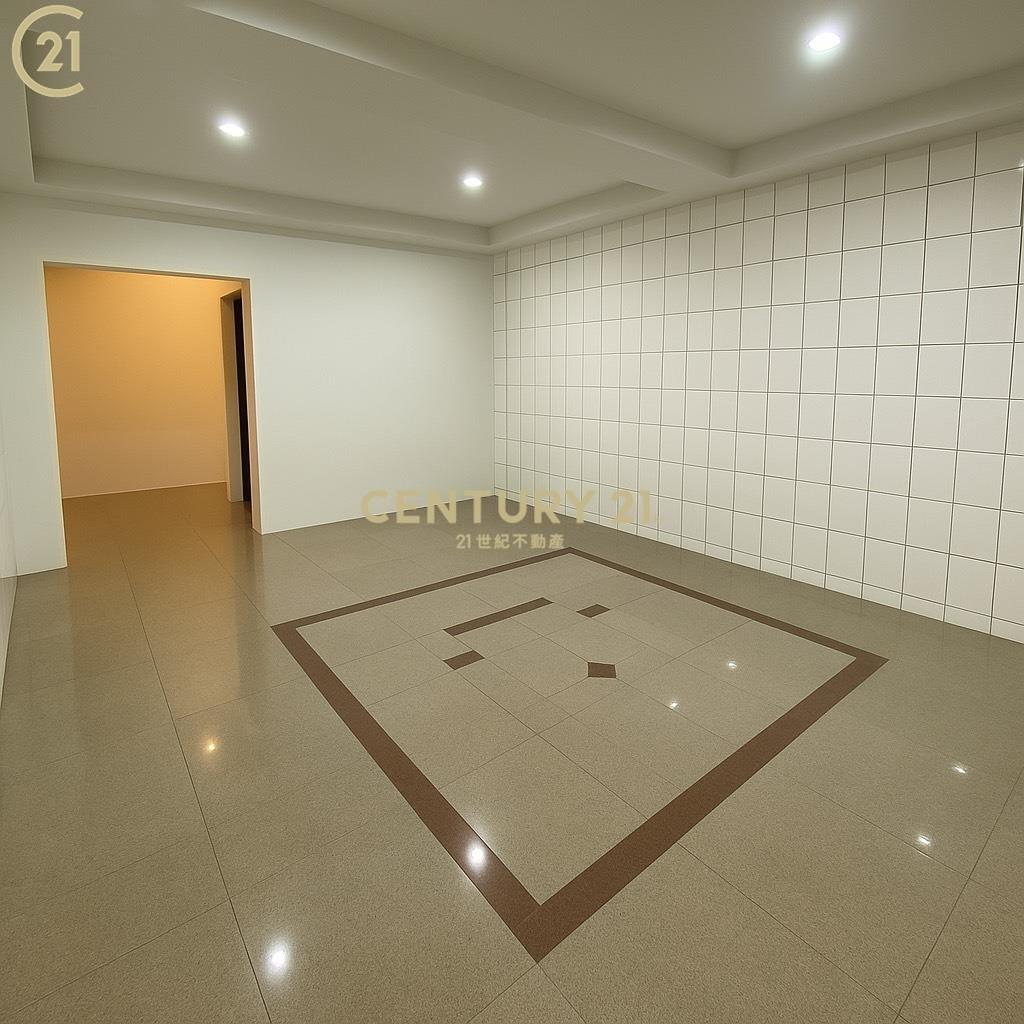 近中壢交流道精裝美透天 桃園中壢房價