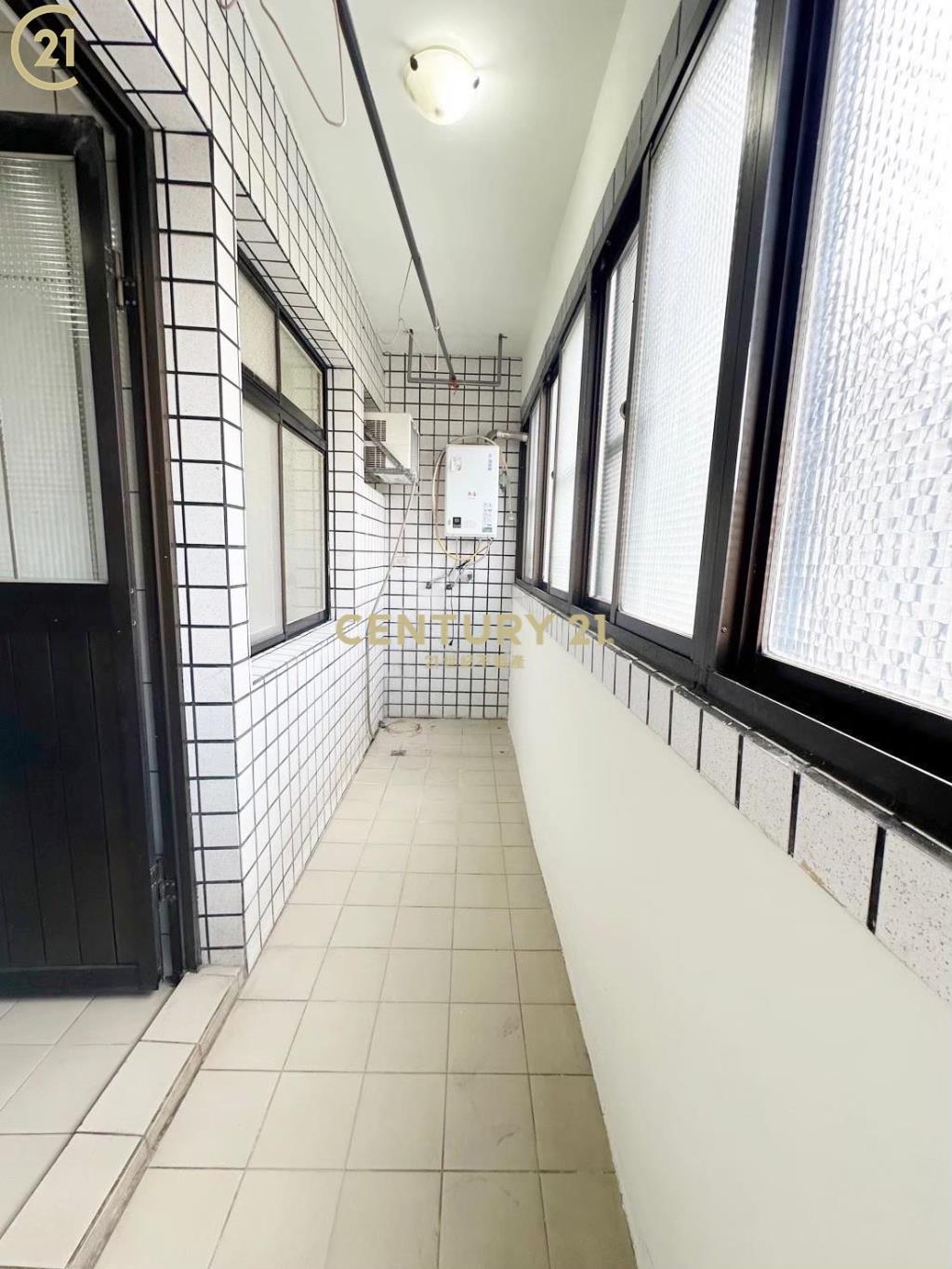 近內壢高中大3房華廈 桃園中壢房價