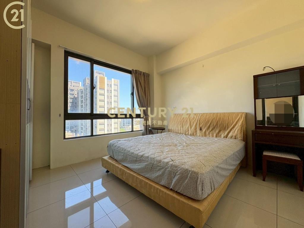 觀音草漯低總價兩房車