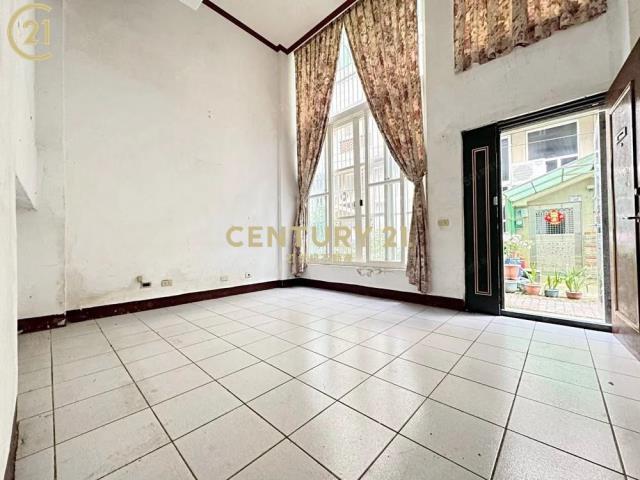 低總價楊梅菓嶺社區美4房花園車庫