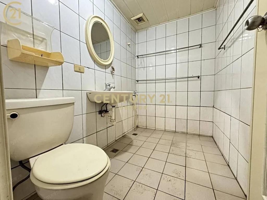 低總價楊梅菓嶺社區美4房花園車庫