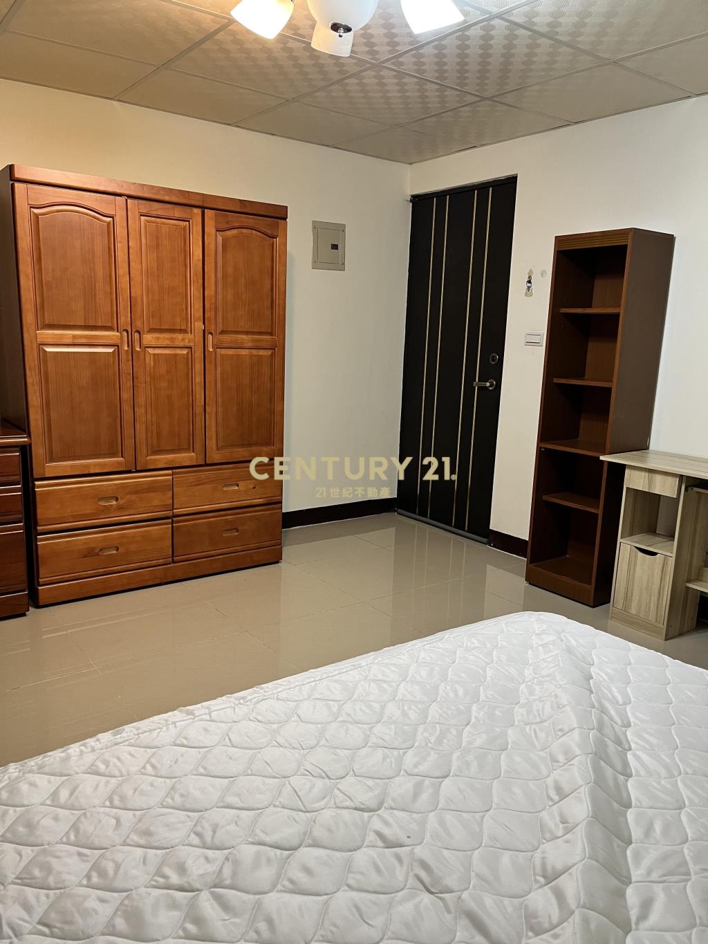 竹科收租19套房電梯透天