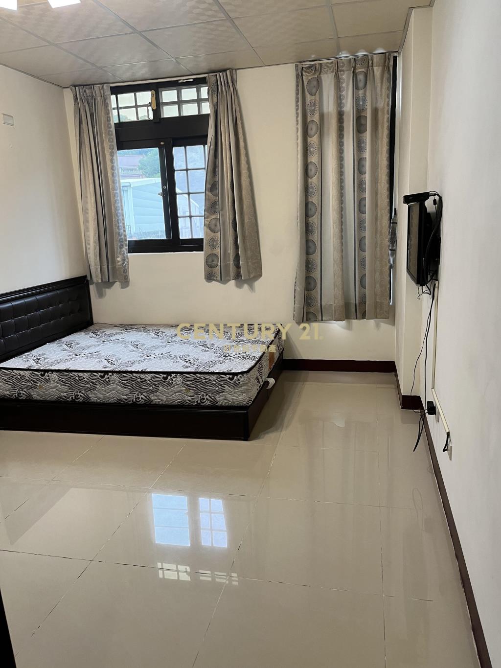 竹科收租19套房電梯透天