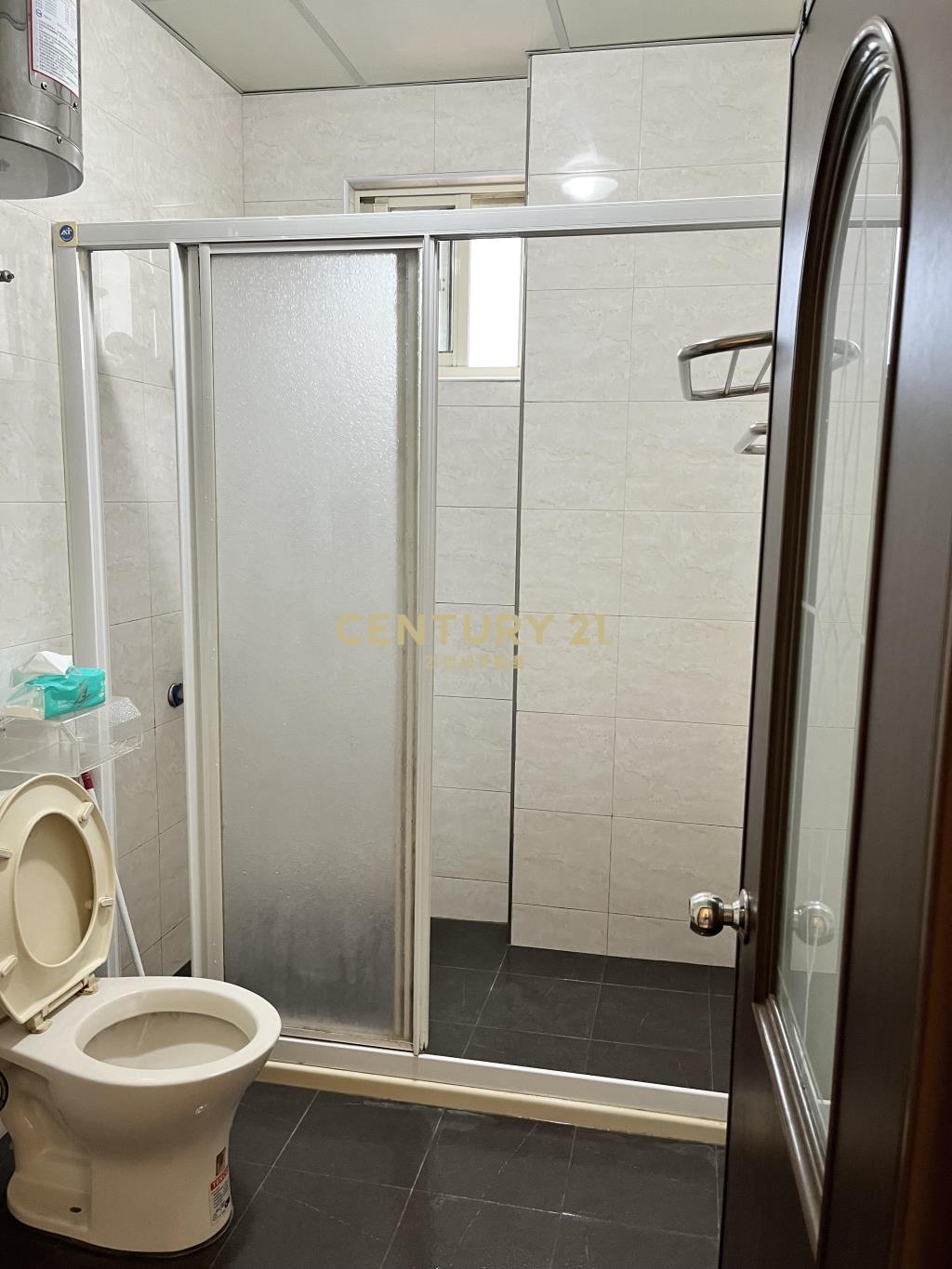 竹科收租19套房電梯透天