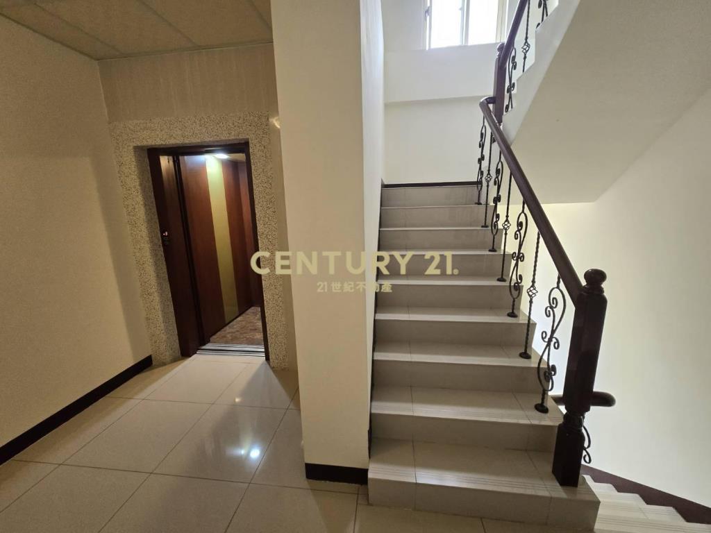 竹科收租19套房電梯透天