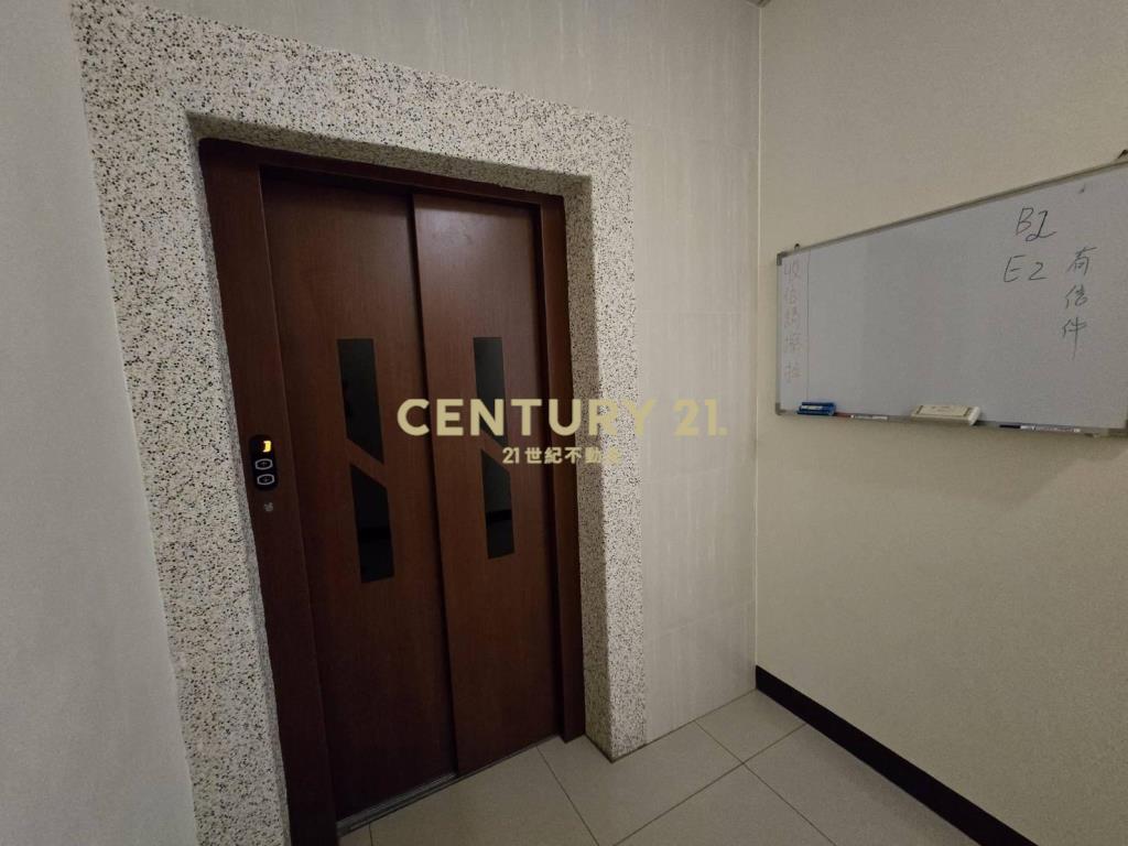 竹科收租19套房電梯透天