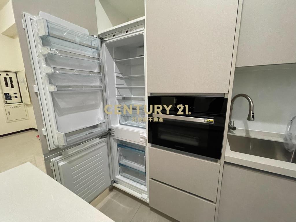 青埔A18全新挑高兩房兩衛+平車