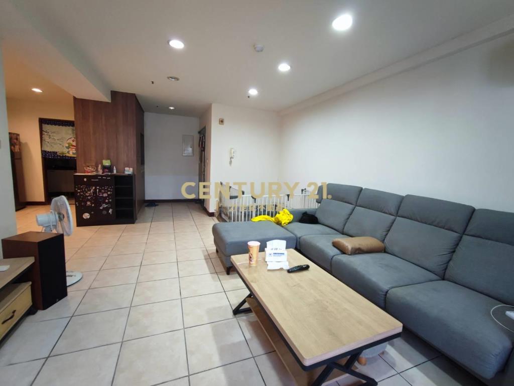 內壢環中商圈自立國宅D區四房車