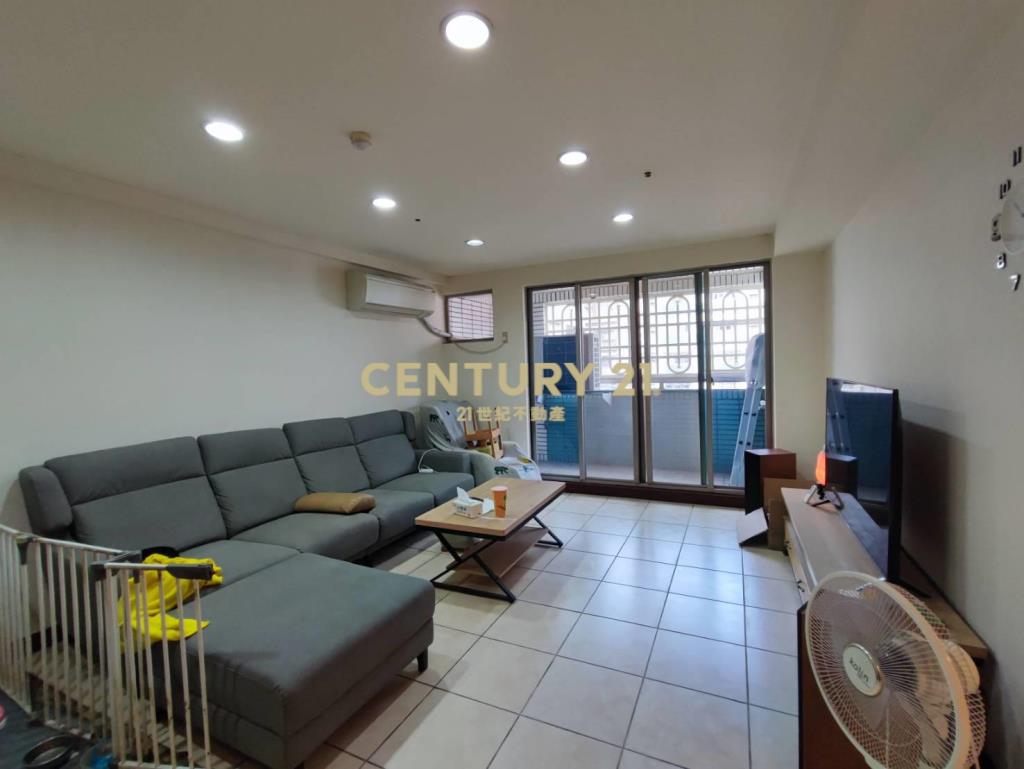 內壢環中商圈自立國宅D區四房車