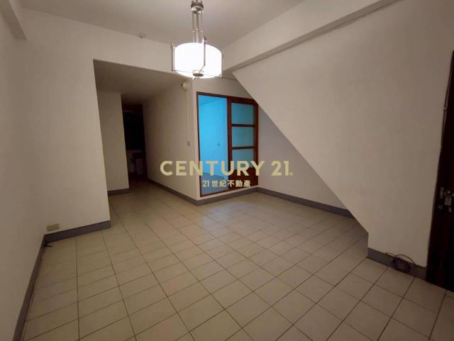 三重正義國小商圈靜巷美透天