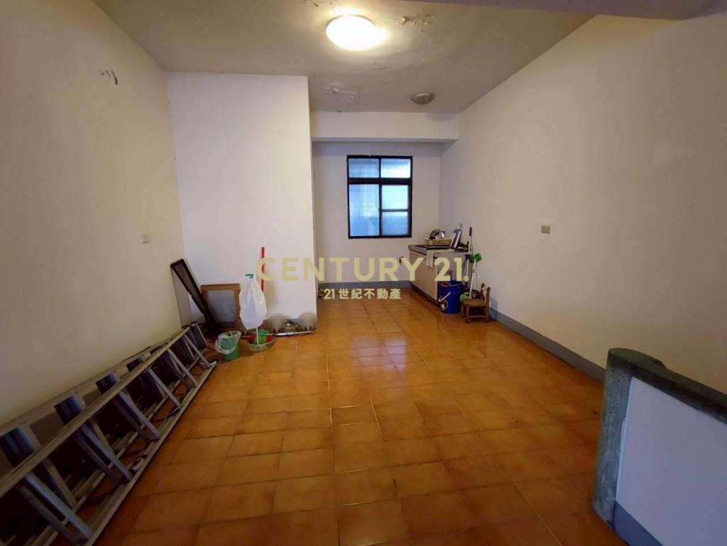 三重正義國小商圈靜巷美透天