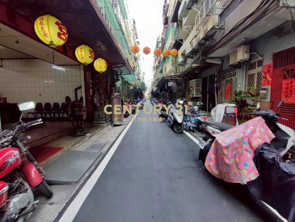 三重正義國小商圈靜巷美透天