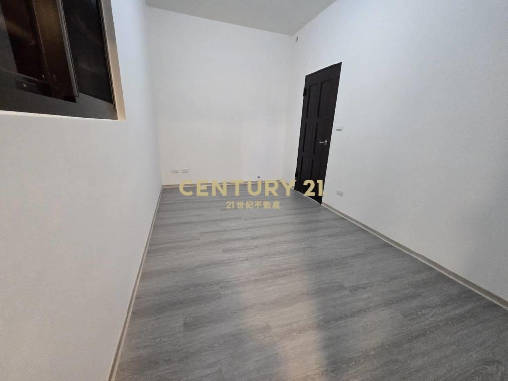 捷運綠線G02站四房車