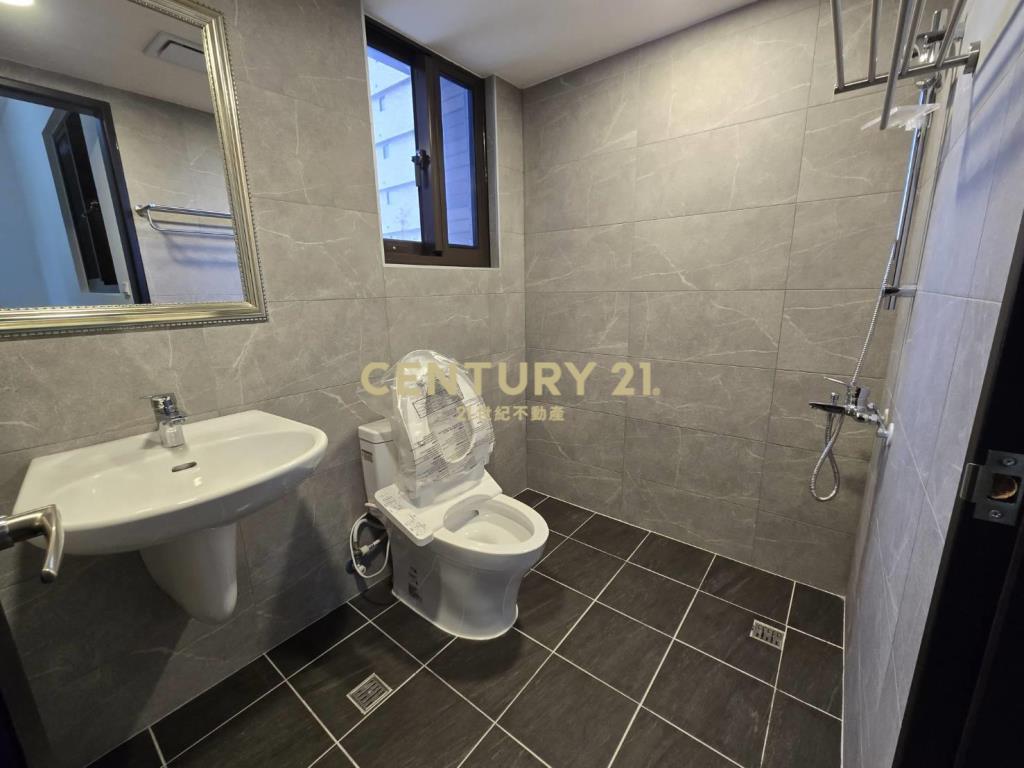 捷運綠線G02站四房車