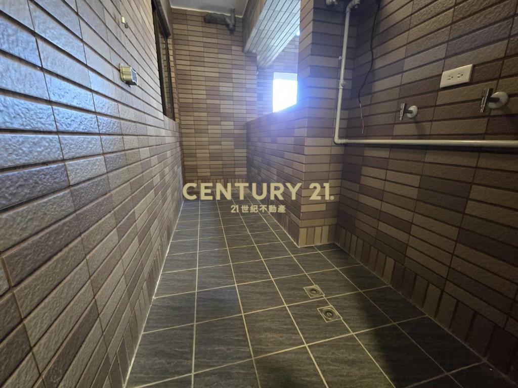 捷運綠線G02站四房車