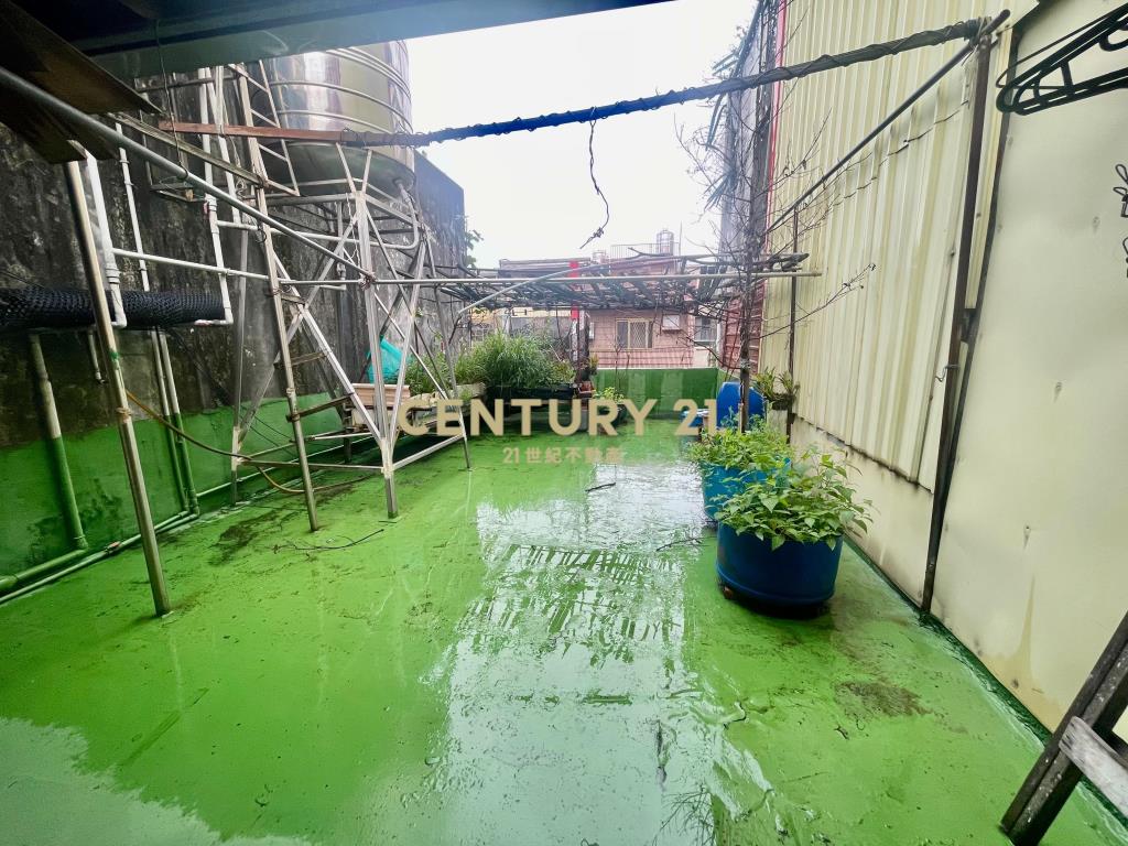 龍岡路7米活巷大地坪透天