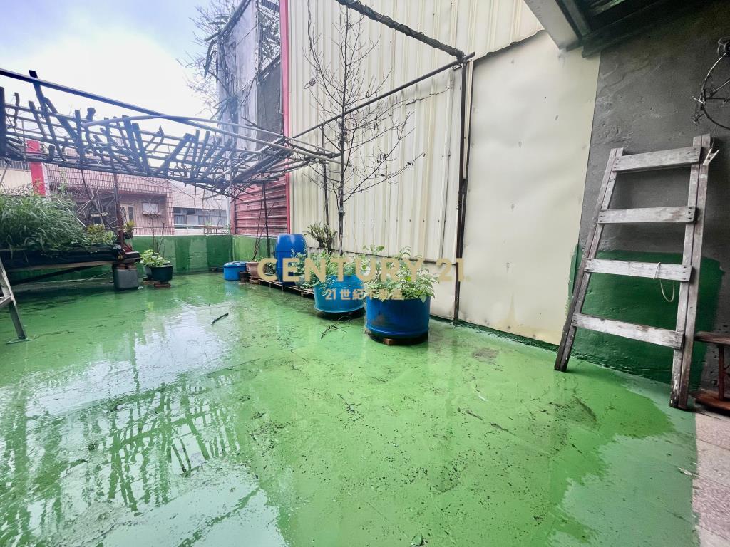 龍岡路7米活巷大地坪透天