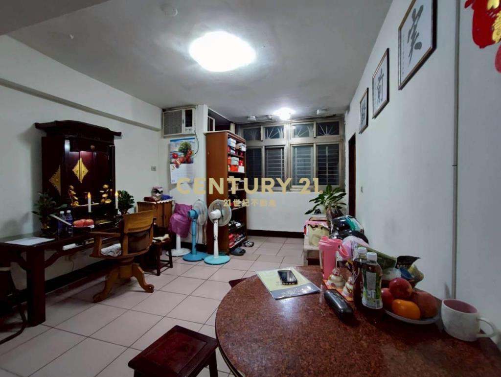 新屋交流道肯德基旁電梯四房