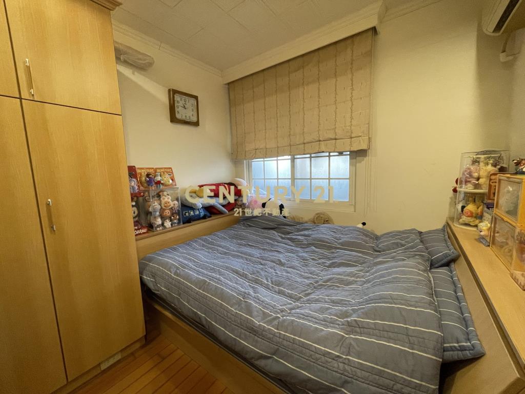 sogo海華商圈捷運A21精美四房車