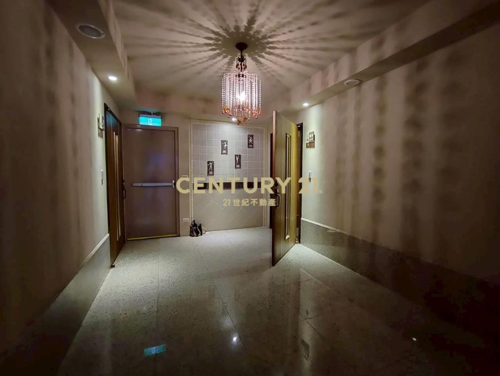 獨賣水芭蕾經典兩房車