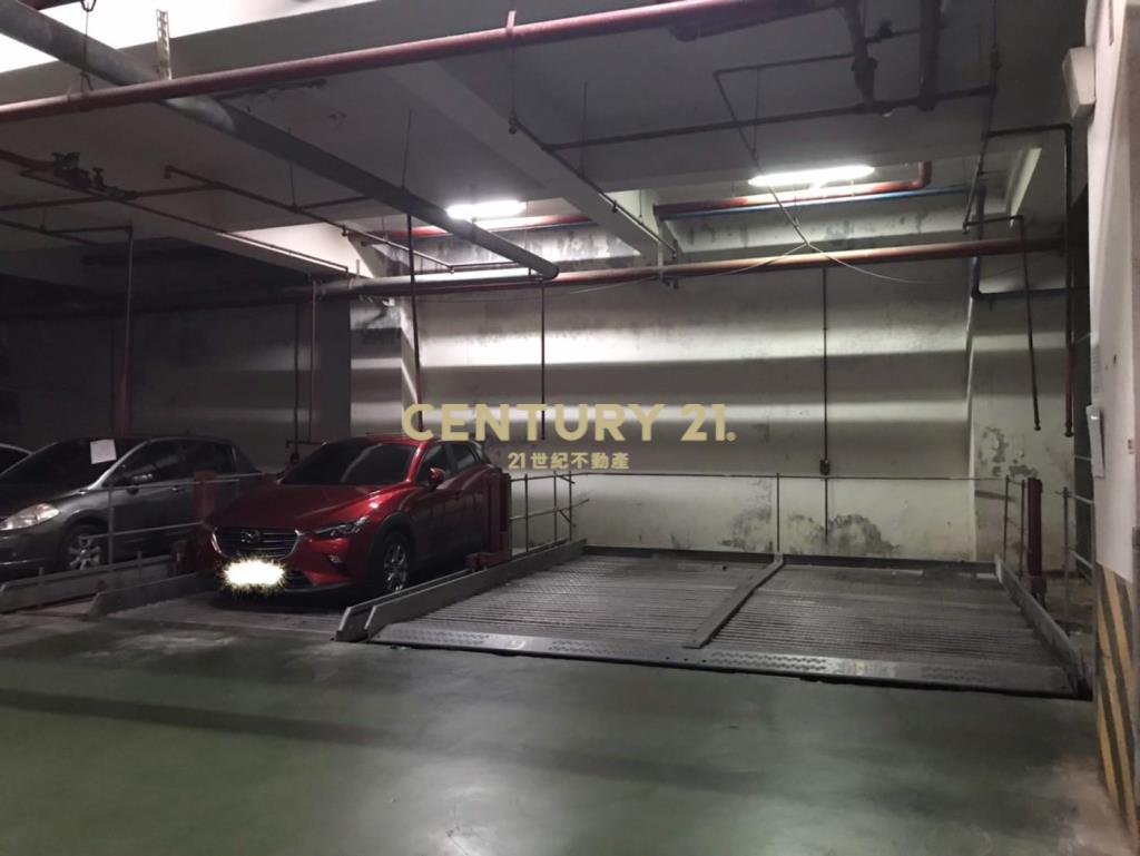 中壢火車站中平商圈四房車