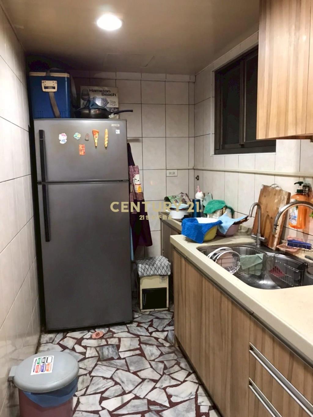 藝文特區南平商圈住家透天