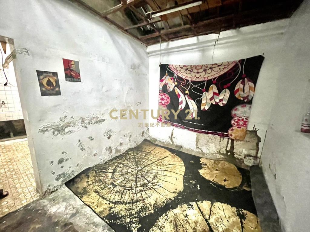 未保登買地送屋崇學商圈復古文創平房
