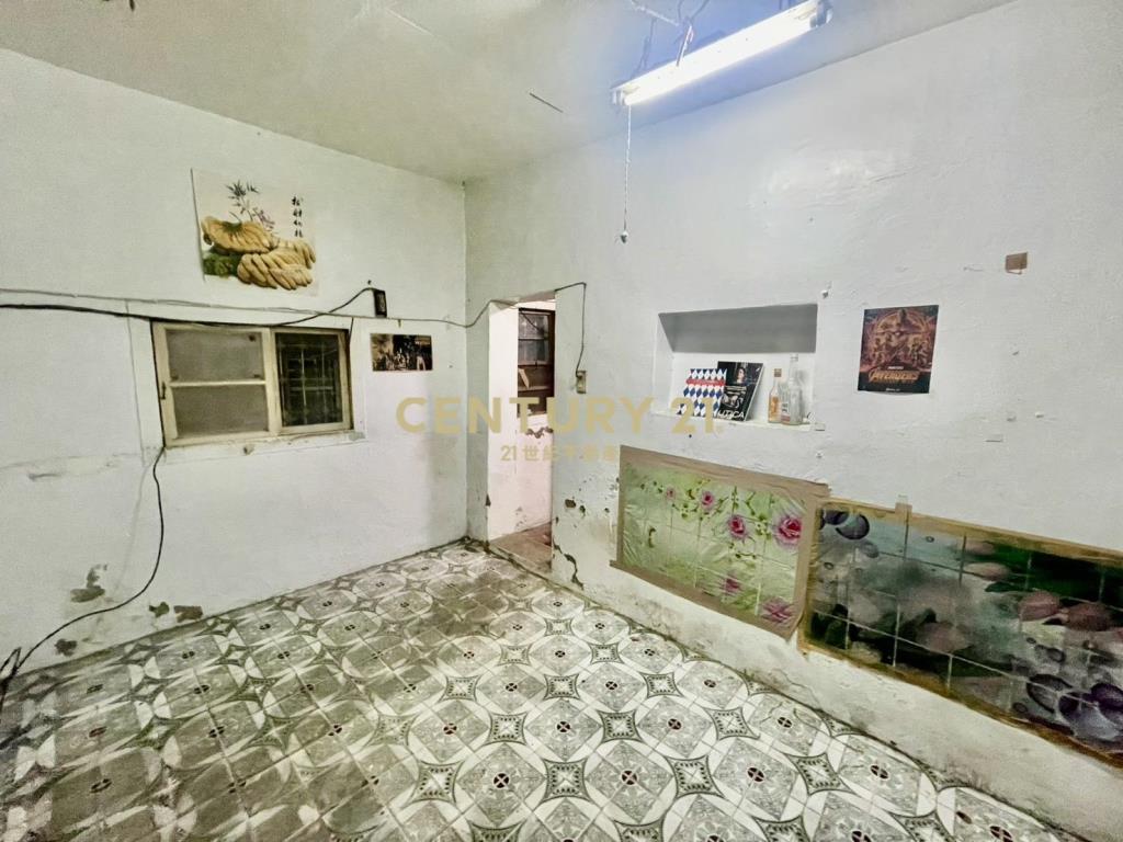 未保登買地送屋崇學商圈復古文創平房