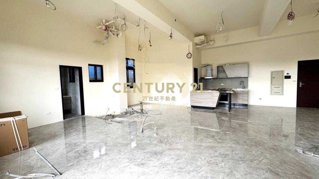 【專任】近青埔A19一樓大露臺雙車位