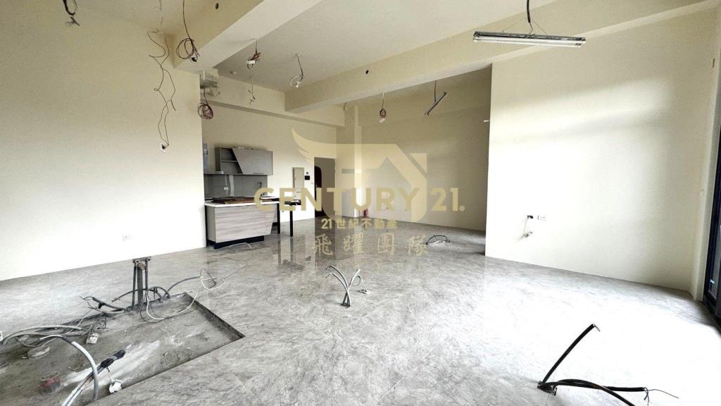 【專任】近青埔A19一樓大露臺雙車位