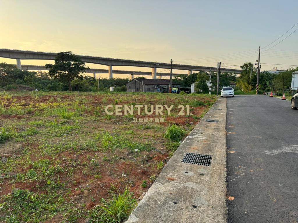平鎮運動公園旁大筆都計農