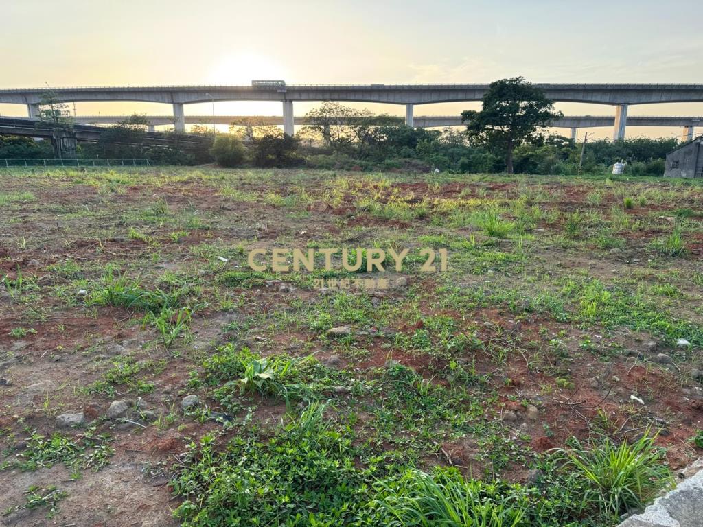 平鎮運動公園旁大筆都計農