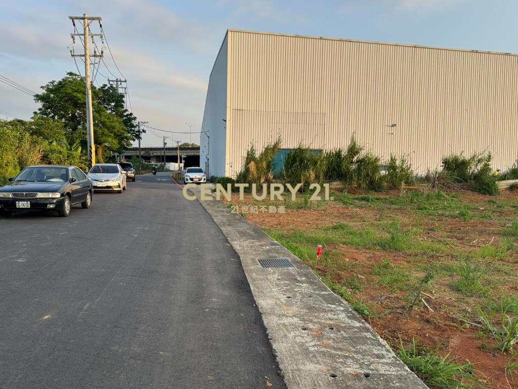 平鎮運動公園旁大筆都計農