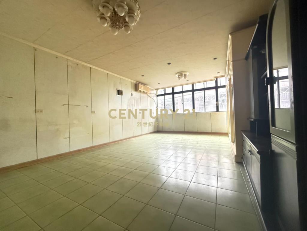 龍岡活巷美透天