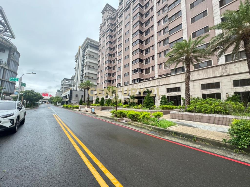 過嶺高誠森仰景觀三房車